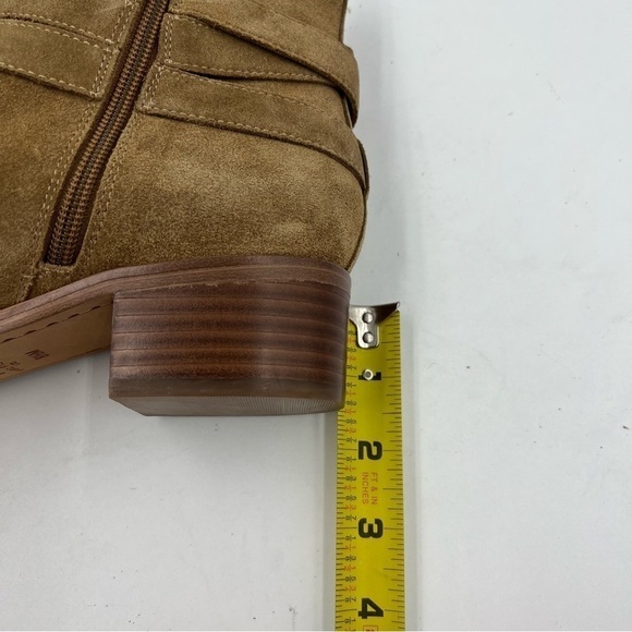 Marc Fisher Medium Brown Suede Yandi Belted Western Booties Size 8.5 - Picture 6 of 9